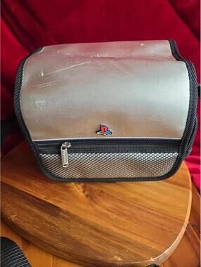 PS1 Slim Console Carrying Case W/ Shoulder Strap Silver & Black OEM Playstation